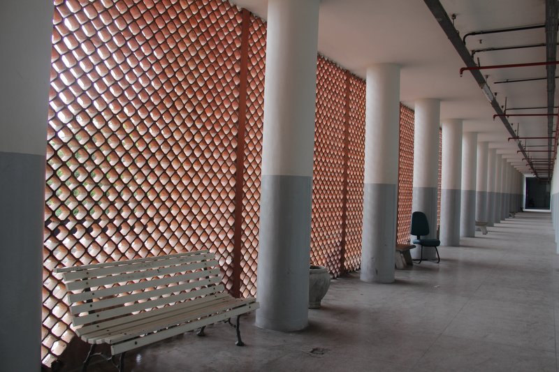 Interior do prédio do Centro de Filosofia e Ciências Humanas (CFCH) – UFPE