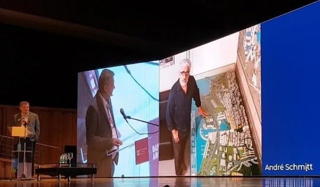 Apresentação do arquiteto Michel Mittmann, atualmente  Secretário de Mobilidade Urbana de Florianópolis.. Fotos da rede social da AsBEA/SC.