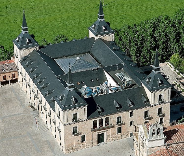 Palacio ducal de Lerma (Burgos), desde 2003 parador nacional de turismo. 1615.