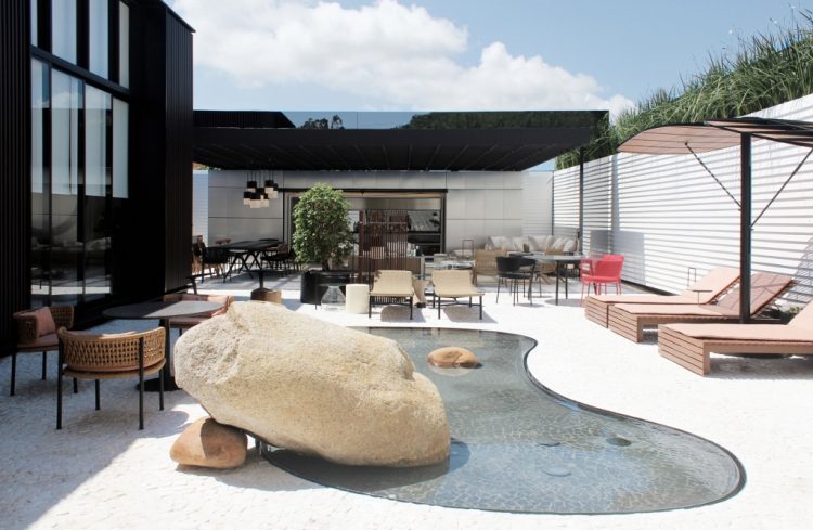 flagship jader almeida