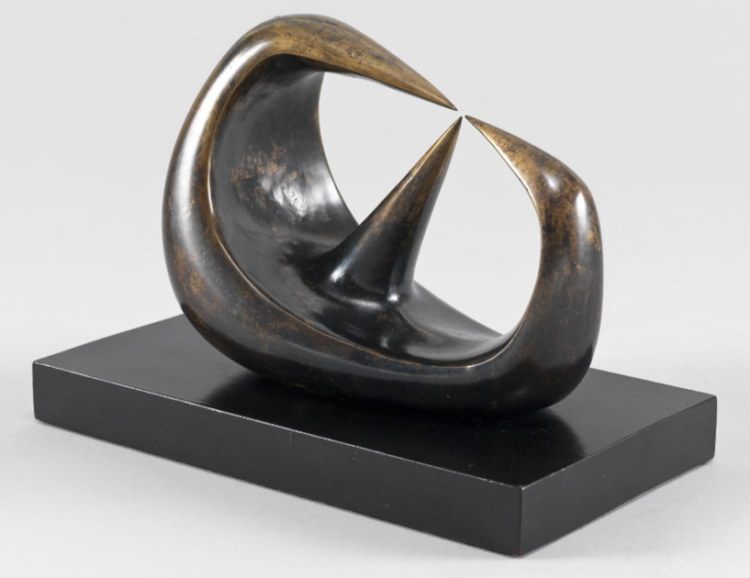 Three Points, Henry Moore,1939-40. Bronze, 19.3cm. Proprietário: Tate Gallery. Fonte: Henry Moore Foundation.