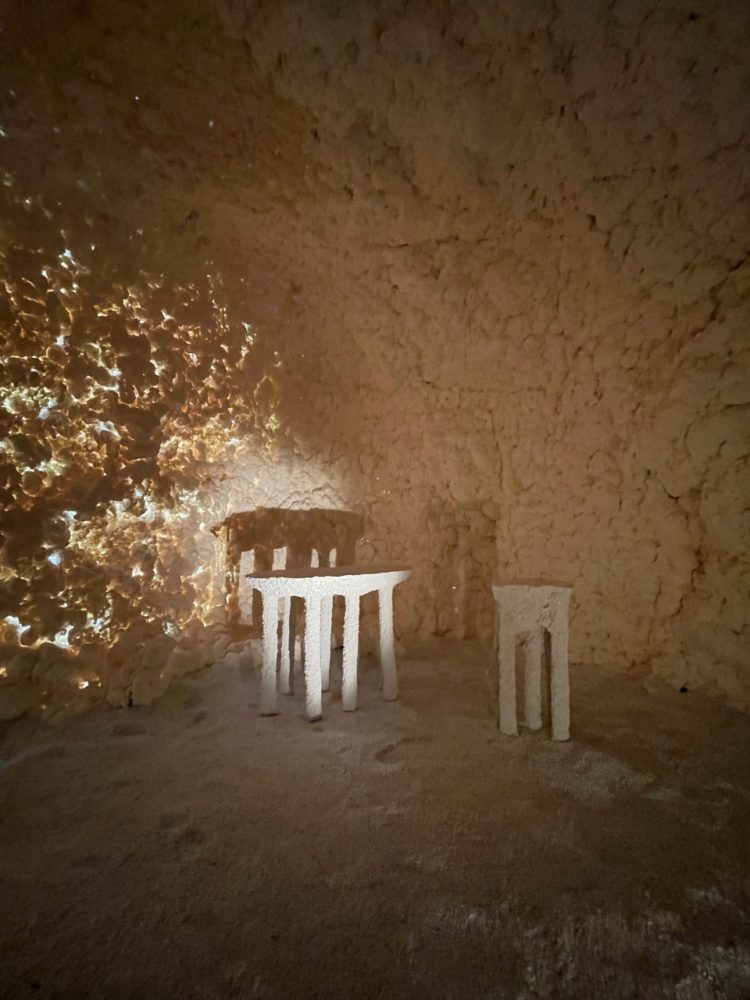 IAN DIESENDRUCK_CAVERNA_01ESTAR MÓVEIS NO DW! 2021_HÁ QUEM DIGA QUE É VERDADE_FELIPE MOROZINI