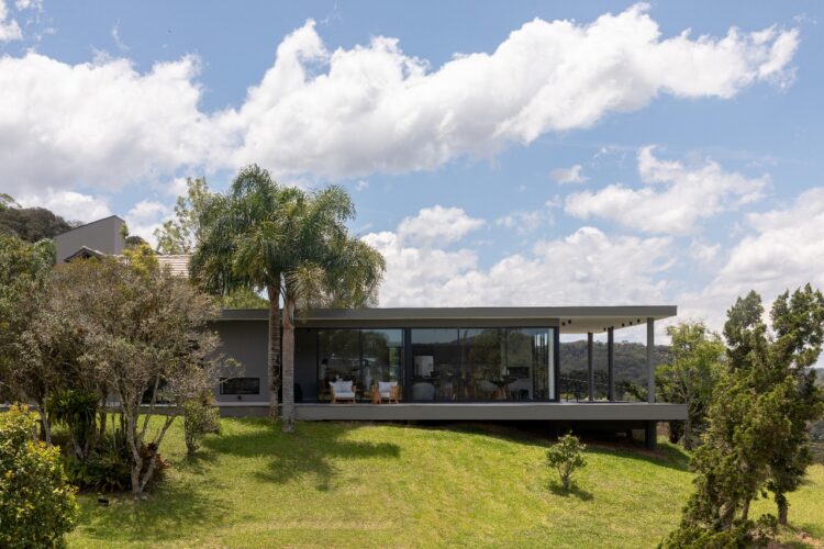 Projeto SUM + Studio de Arquitetura. Foto Débora Jank