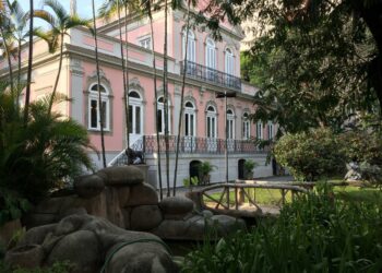 Jardim histórico da Casa de Rui Barbosa_Foto Marcelo Kub