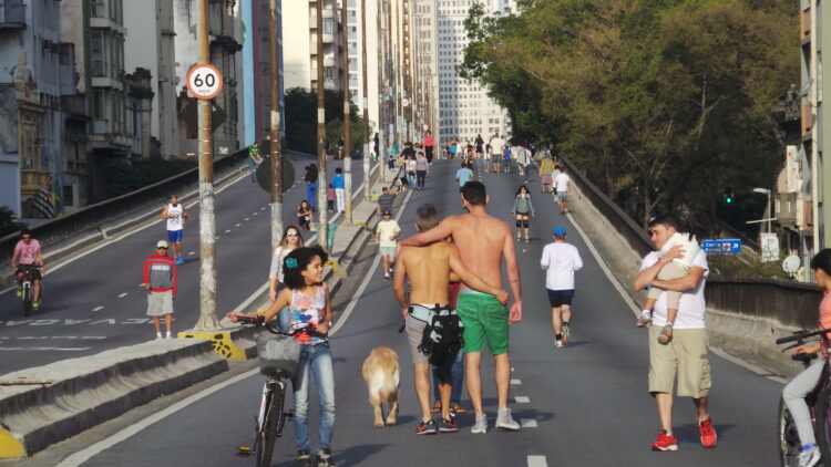 Minhocão, em São Paulo, é um dos movimentos abordados pelo professor Guilherme Wisnik em sua palestra no Congresso Brasileiro de Arquitetos Região Sul. Foto Felipe Morozini publicada no Anuário ArqSC 2018