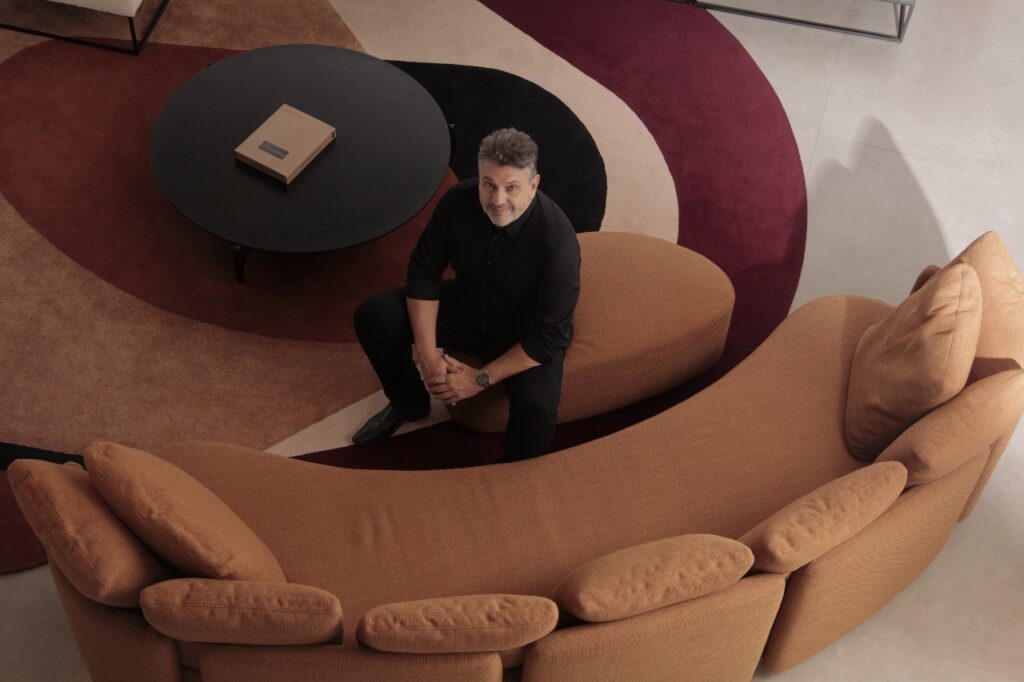 Semana de design-Lauro Andrade_Por Gal Oppido_Fahrer Showroom